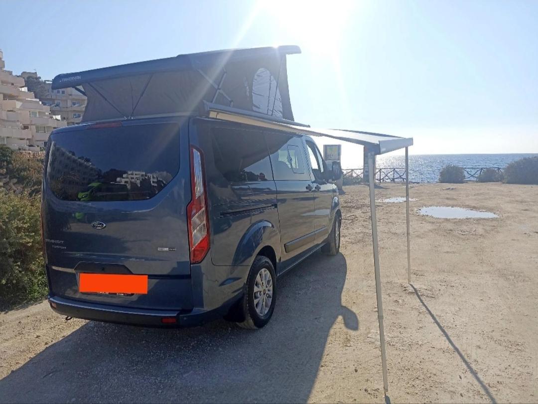Ford Transit Custom Camper Hotel Palma de Mallorca Bagian luar foto